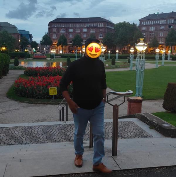 boys-personal photo of Lanka Ads