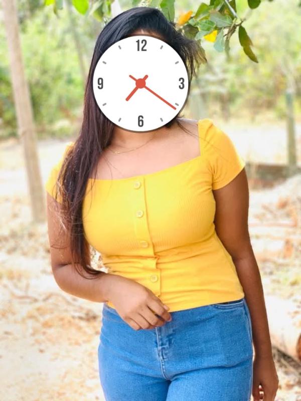 girls-personal photo of Lanka Ads