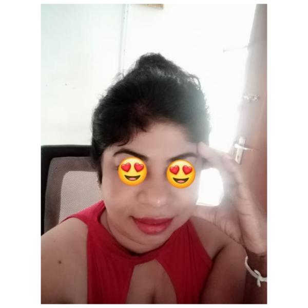 girls-personal photo of Lanka Ads