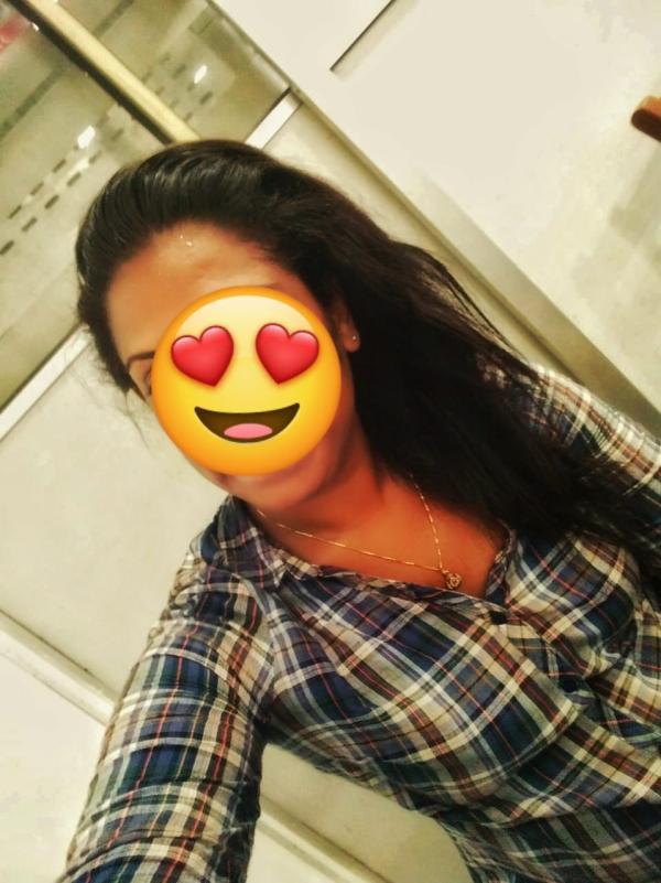 girls-personal photo of Lanka Ads