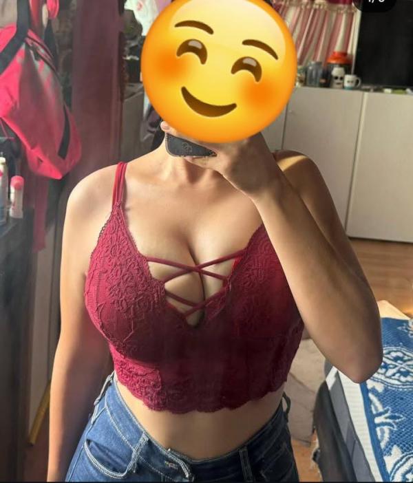 girls-personal photo of Lanka Ads