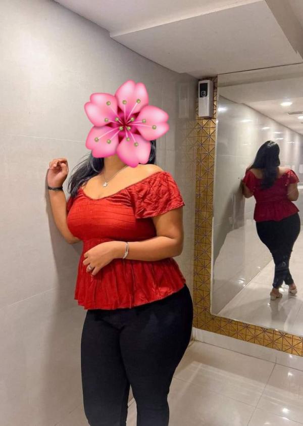 girls-personal photo of Lanka Ads