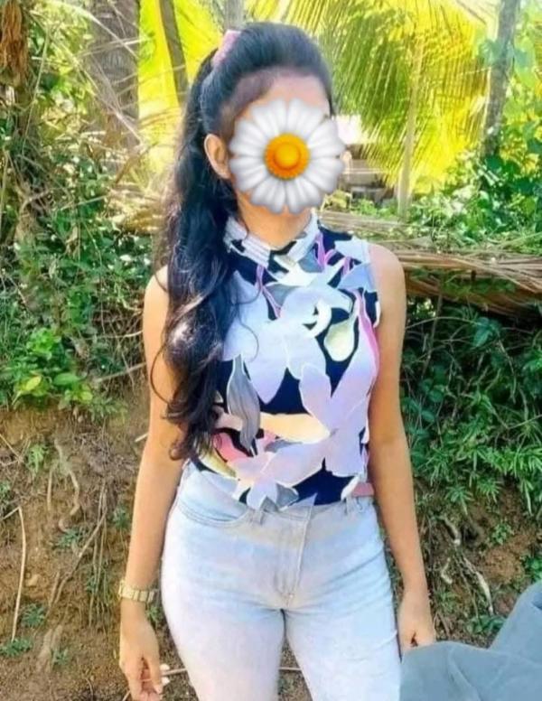 girls-personal photo of Lanka Ads