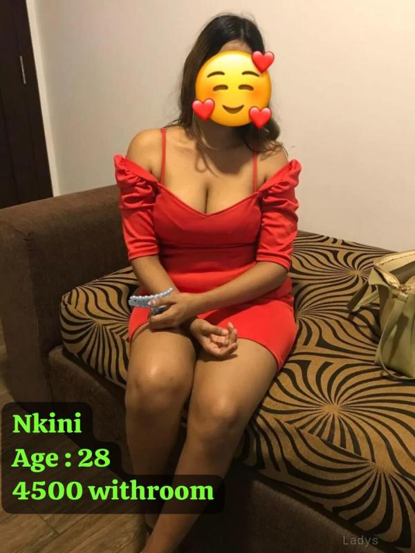 girls-personal photo of Lanka Ads