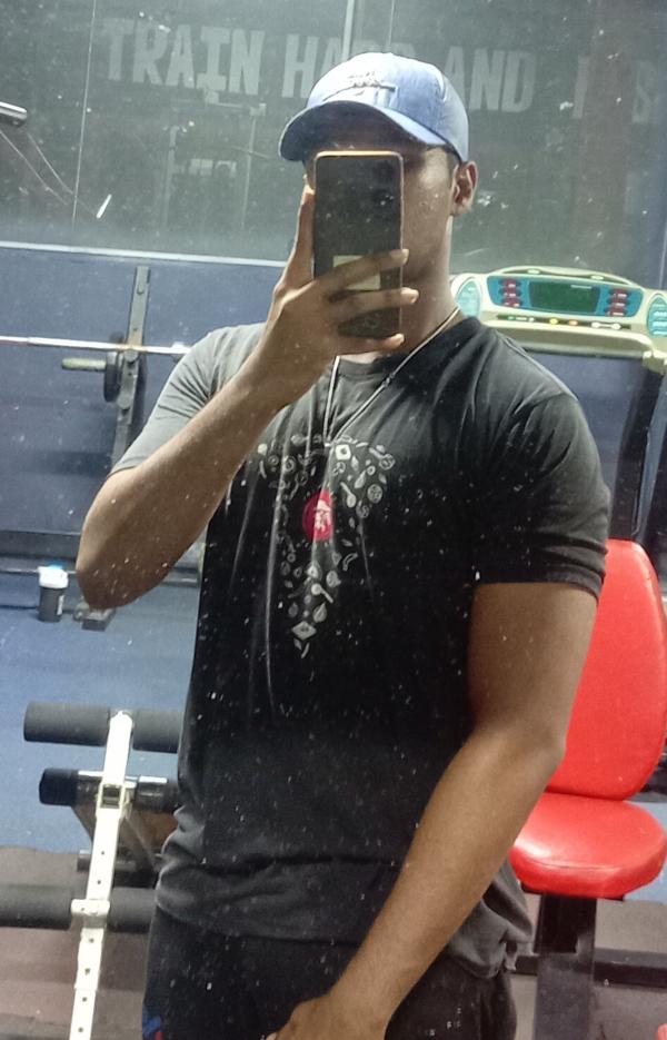 boys-personal photo of Lanka Ads