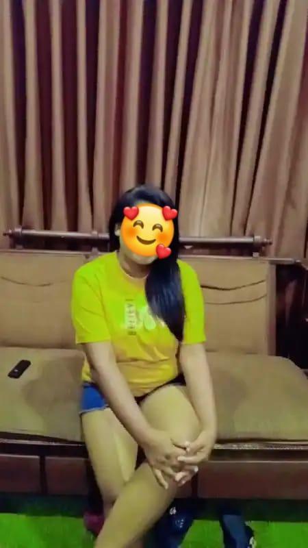 girls-personal photo of Lanka Ads