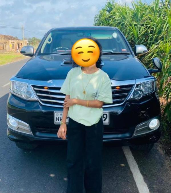 girls-personal photo of Lanka Ads