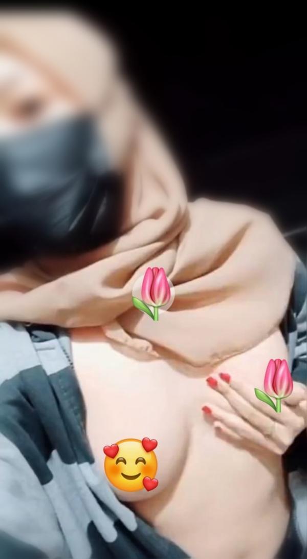 live-cam photo of Lanka Ads