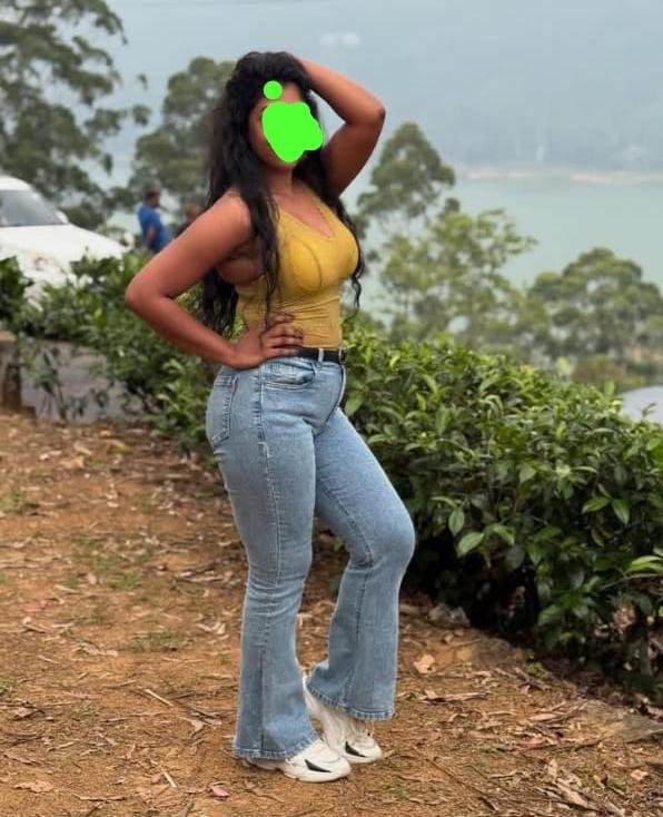 girls-personal photo of Lanka Ads