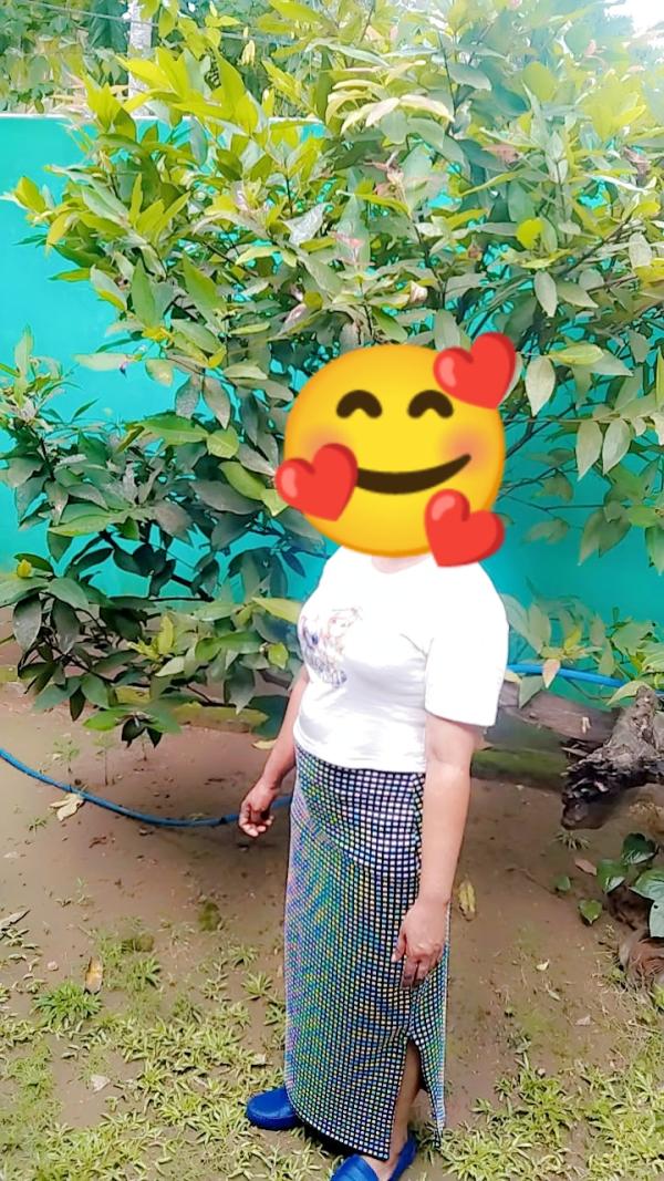 girls-personal photo of Lanka Ads