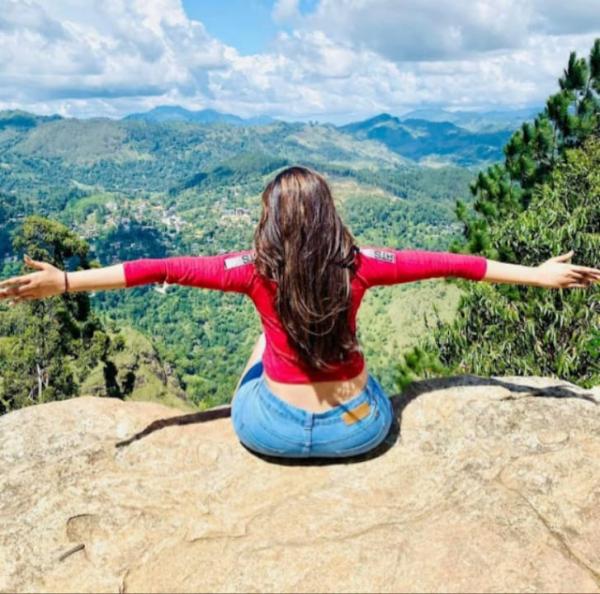 girls-personal photo of Lanka Ads