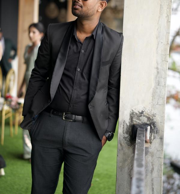 boys-personal photo of Lanka Ads