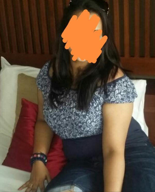 girls-personal photo of Lanka Ads