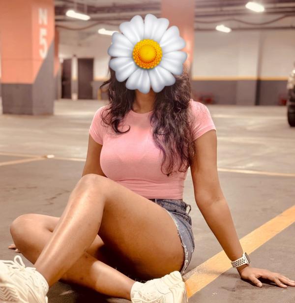 girls-personal photo of Lanka Ads