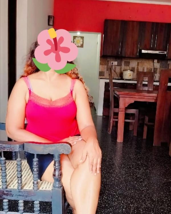 girls-personal photo of Lanka Ads