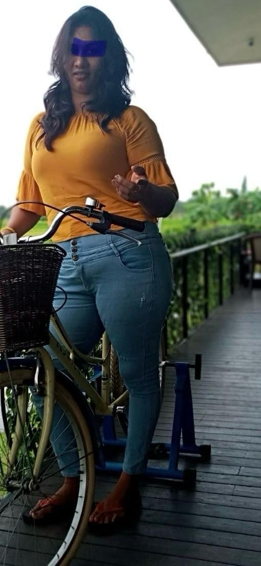 girls-personal photo of Lanka Ads