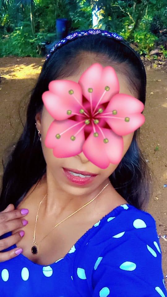 girls-personal photo of Lanka Ads