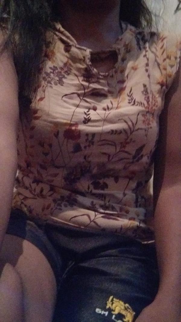 live-cam photo of Lanka Ads