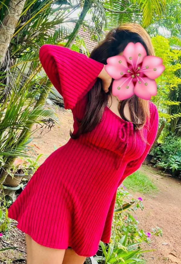 girls-personal photo of Lanka Ads