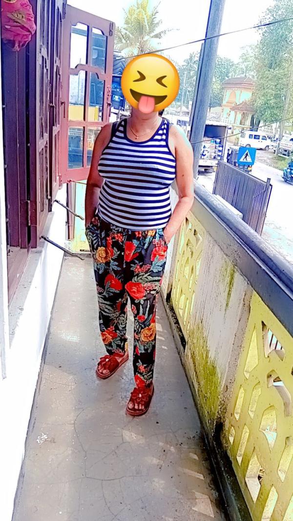 girls-personal photo of Lanka Ads