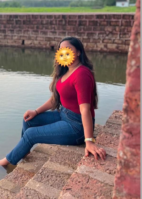 girls-personal photo of Lanka Ads