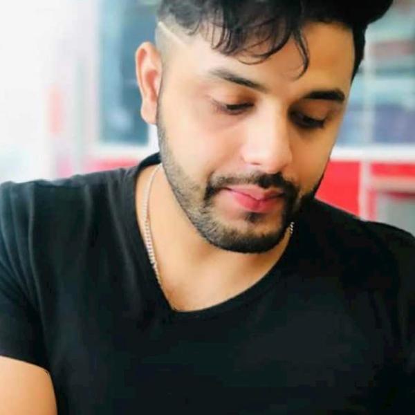 girls-personal photo of Lanka Ads