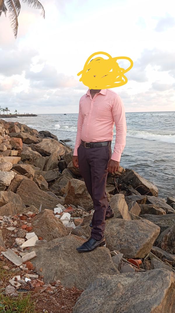 girls-personal photo of Lanka Ads