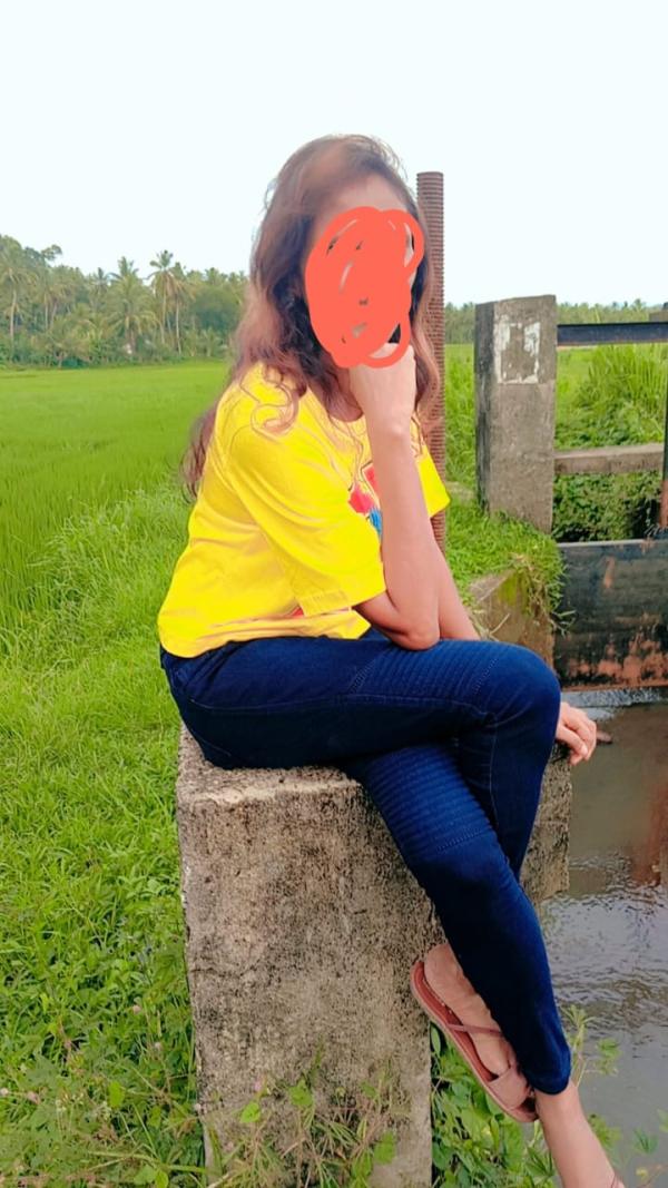 girls-personal photo of Lanka Ads