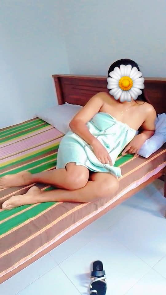 girls-personal photo of Lanka Ads