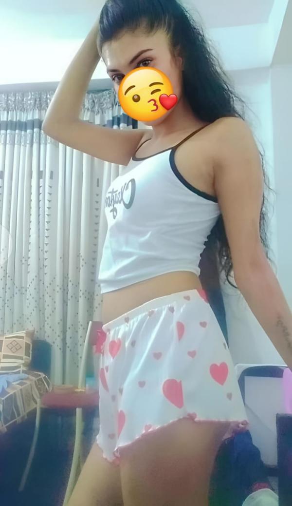 girls-personal photo of Lanka Ads