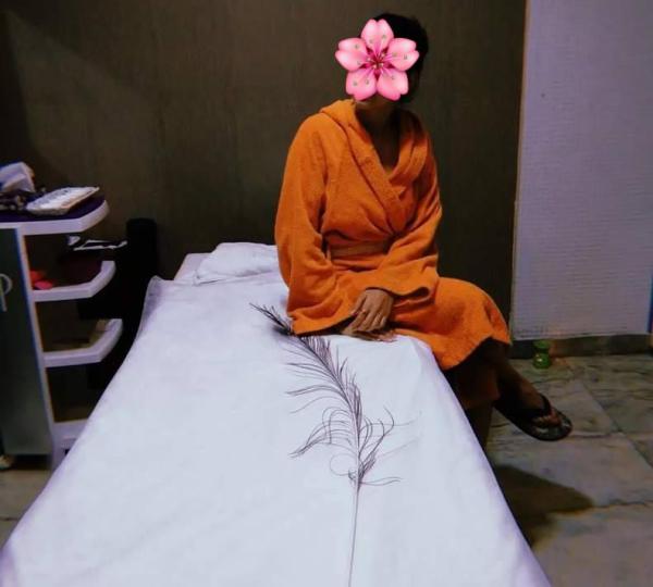 spa photo of Lanka Ads