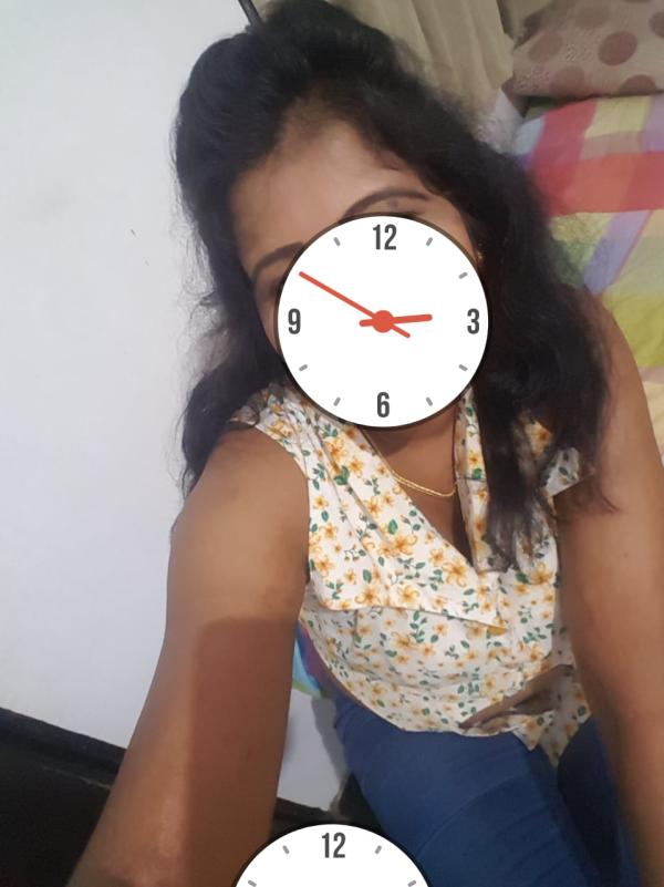 girls-personal photo of Lanka Ads