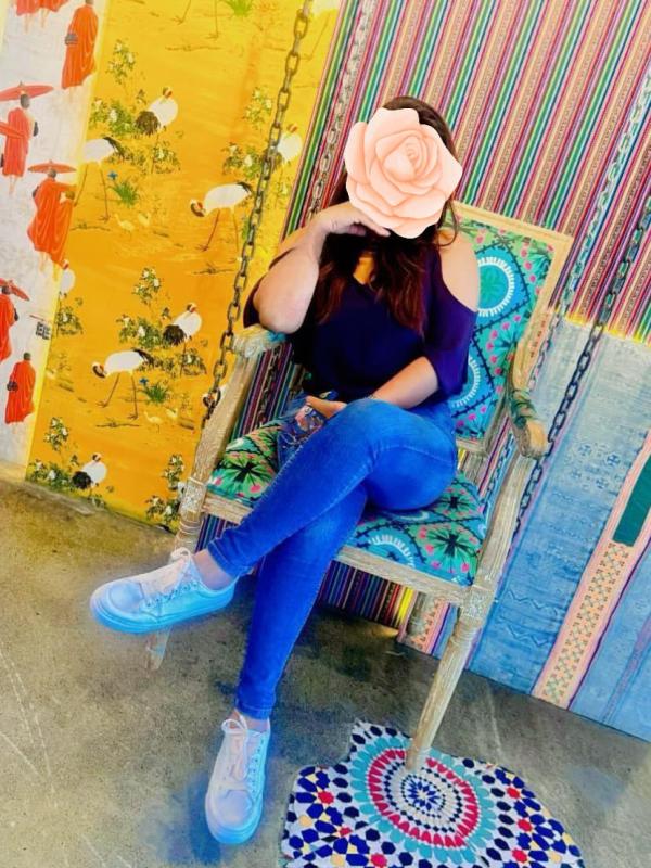 girls-personal photo of Lanka Ads