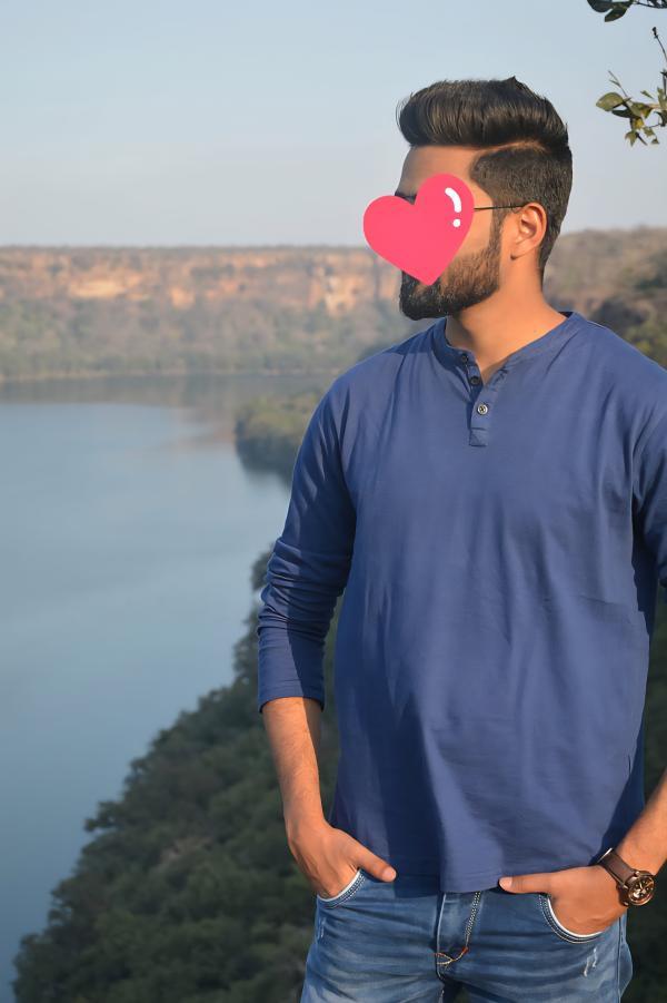 boys-personal photo of Lanka Ads