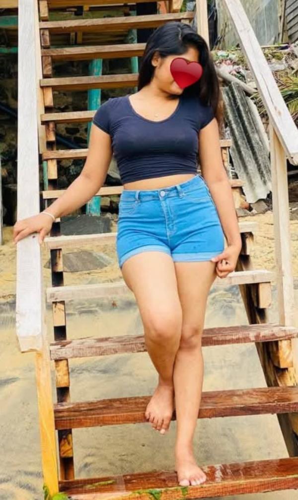 girls-personal photo of Lanka Ads