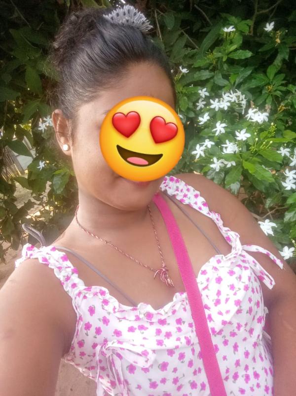 girls-personal photo of Lanka Ads