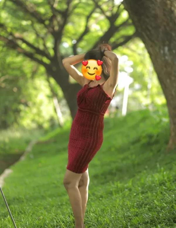 girls-personal photo of Lanka Ads