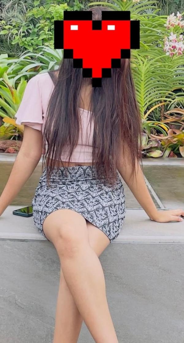 girls-personal photo of Lanka Ads