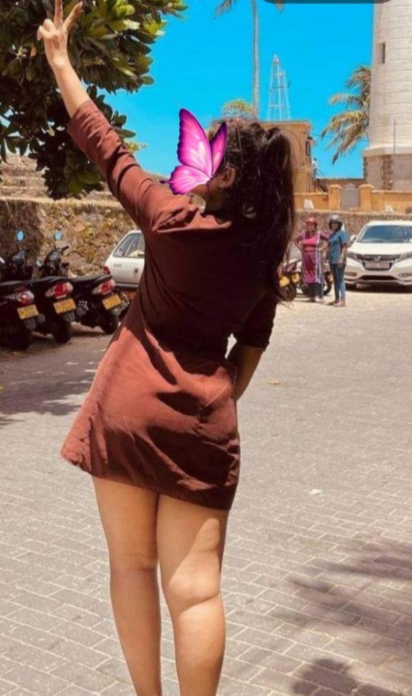 girls-personal photo of Lanka Ads