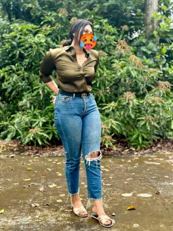 girls-personal photo of Lanka Ads