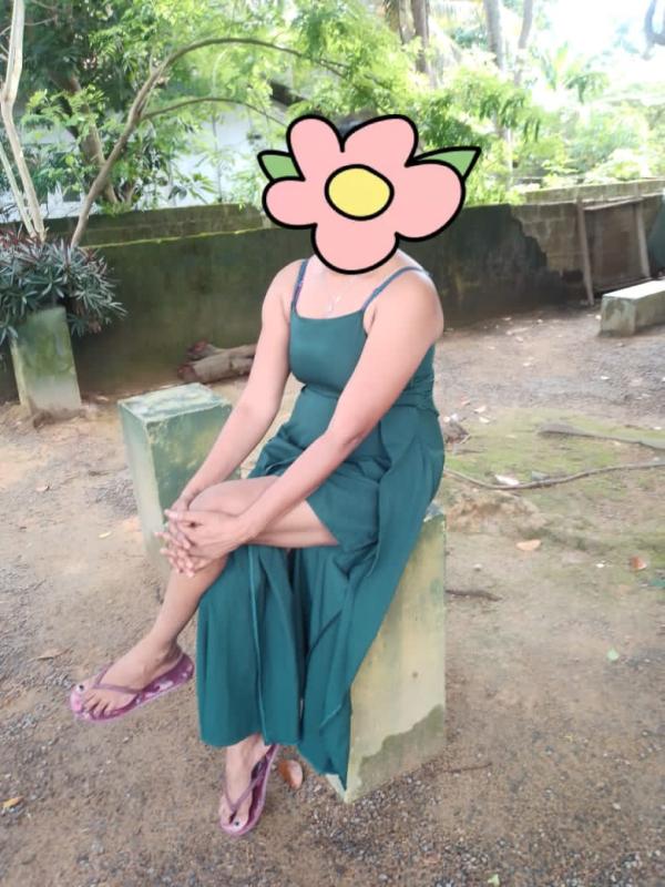 girls-personal photo of Lanka Ads