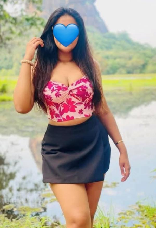 girls-personal photo of Lanka Ads