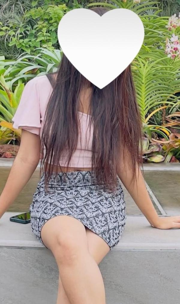 girls-personal photo of Lanka Ads