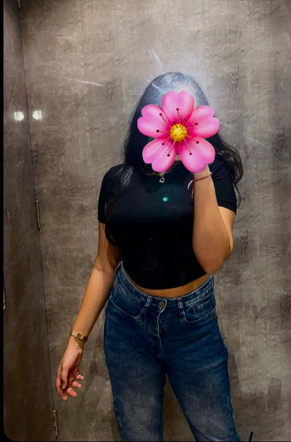 girls-personal photo of Lanka Ads