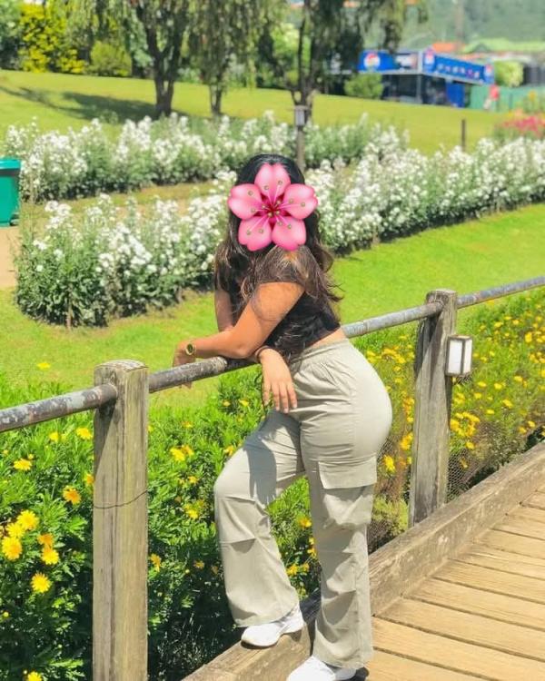 girls-personal photo of Lanka Ads