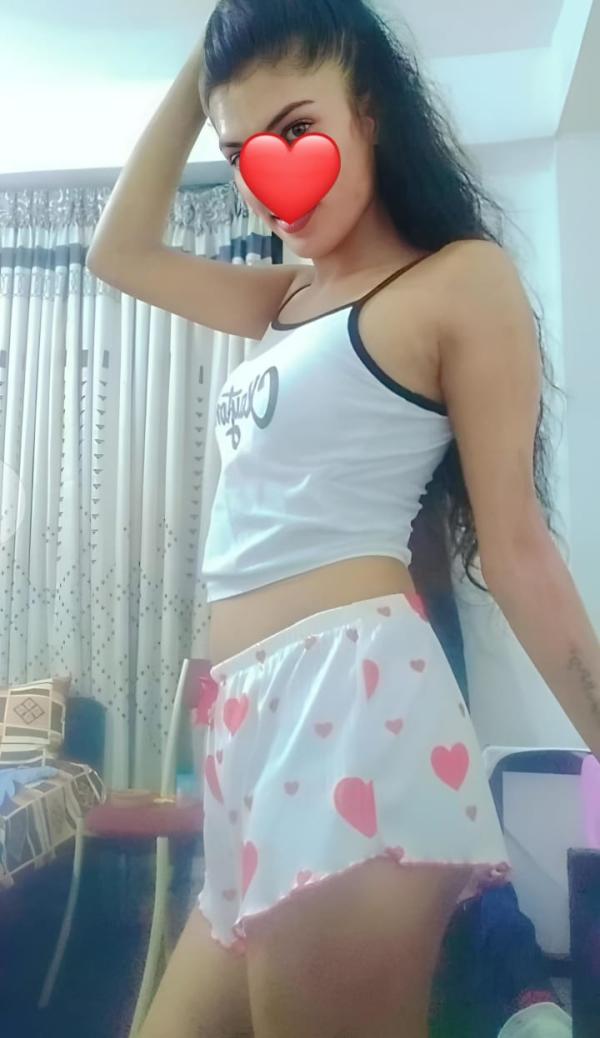 girls-personal photo of Lanka Ads