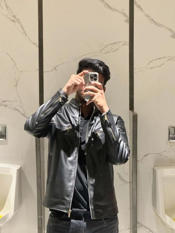 boys-personal photo of Lanka Ads