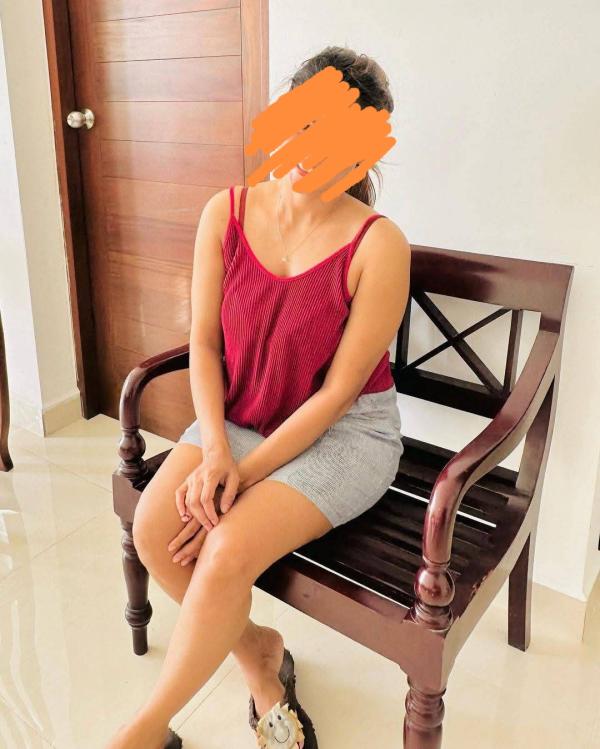 girls-personal photo of Lanka Ads