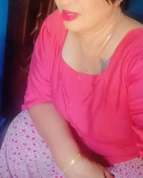 girls-personal photo of Lanka Ads