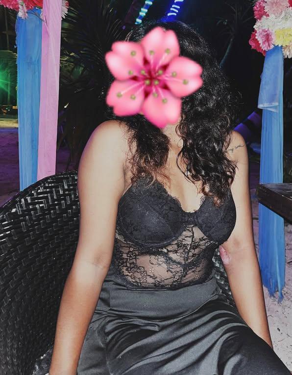 girls-personal photo of Lanka Ads